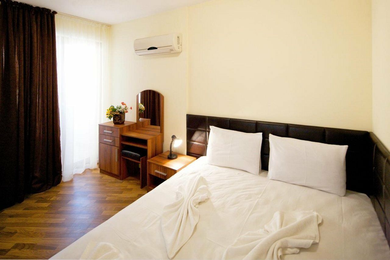 Hotel Golden Ina Sunny Beach Ngoại thất bức ảnh